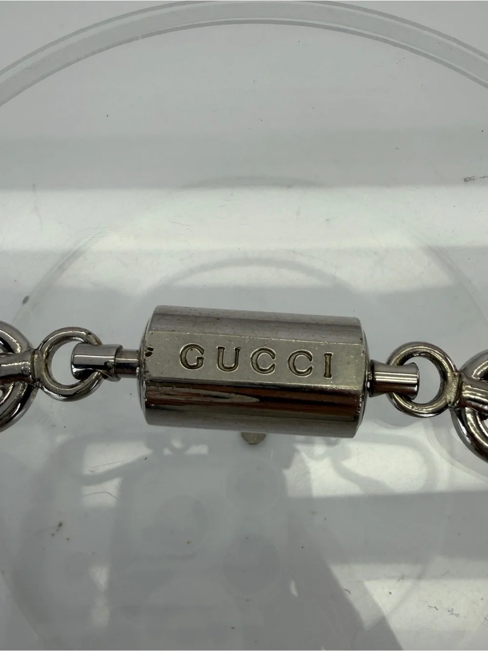 Gucci Logo Silver Tone Carabiner Double Key Ring Holder Charm Made in Italy Used